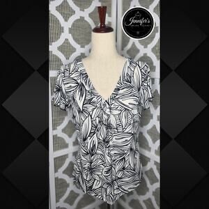 Rafaella Petites Cream and Black Floral Print V Neck Flutter Sleeve Top M
